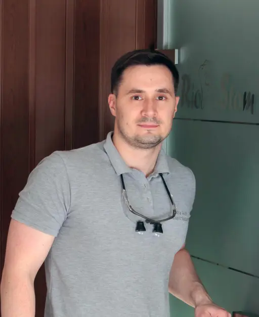 Трофимов Артём Эдуардович
