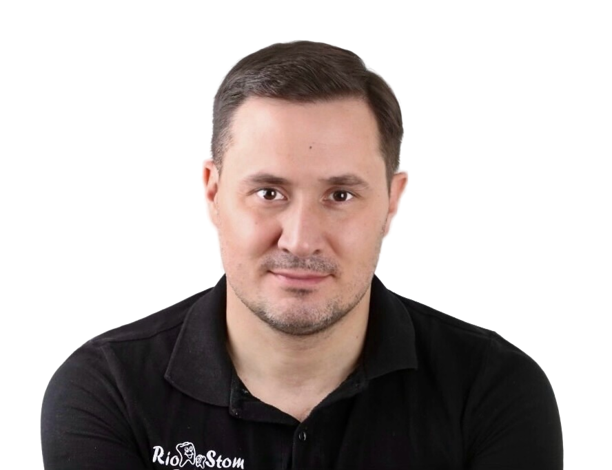 Трофимов Артём Эдуардович, стоматолог-ортопед и имплантолог
